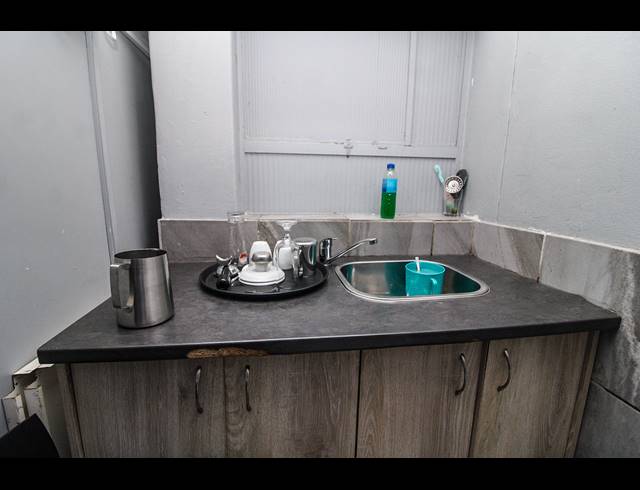 391M² BUSINESS FOR SALE IN UITENHAGE CENTRAL